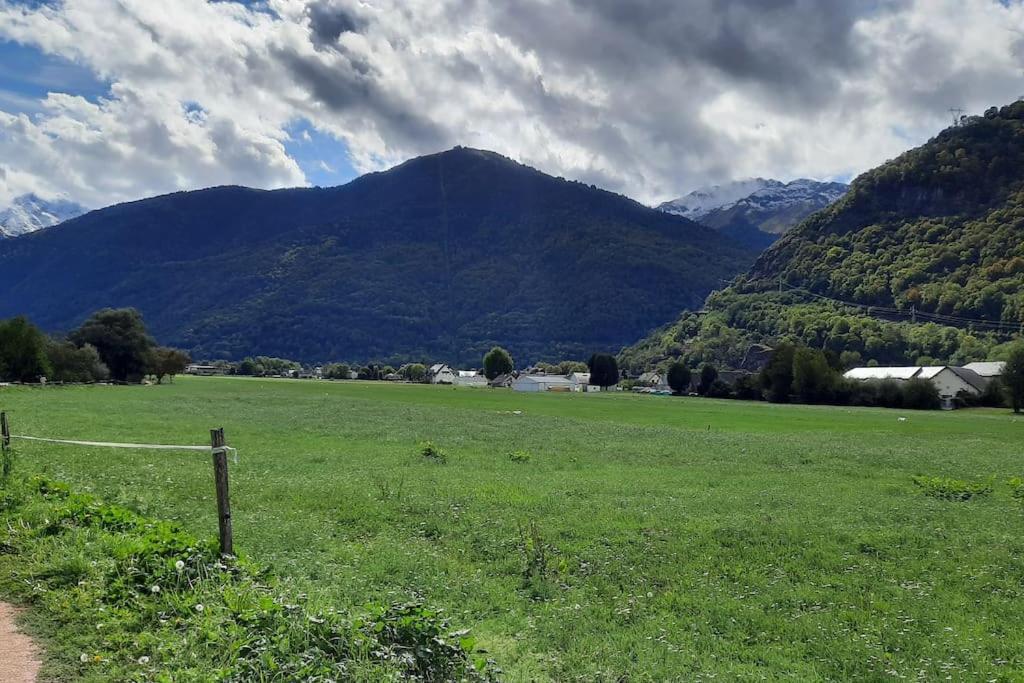 Studio Calme Pour 4 Pers. Vue Exceptionnelle Bagnères-de-Luchon Exteriér fotografie
